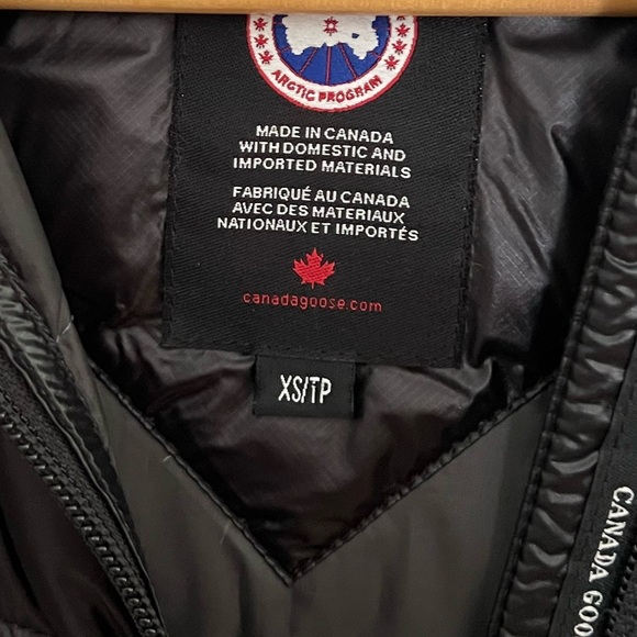 Authentic Canada Goose Packable Puffer Coat - XS - Picture 5 of 5